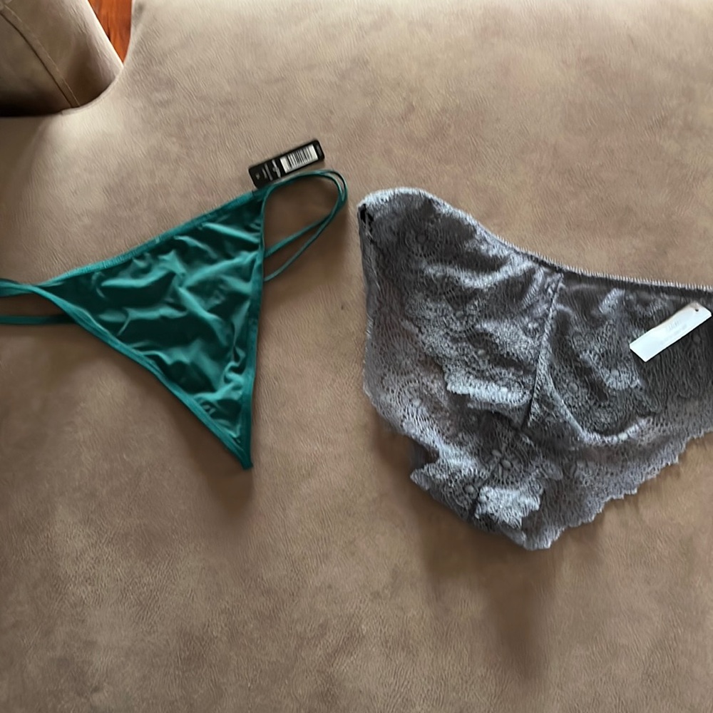 NWT Bootay bag size medium green thong and grey cheeky size medium